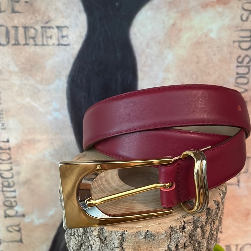 Un Jour Ailleurs French Cranberry Red Leather Gold Silver Buckle Beau Belt 34